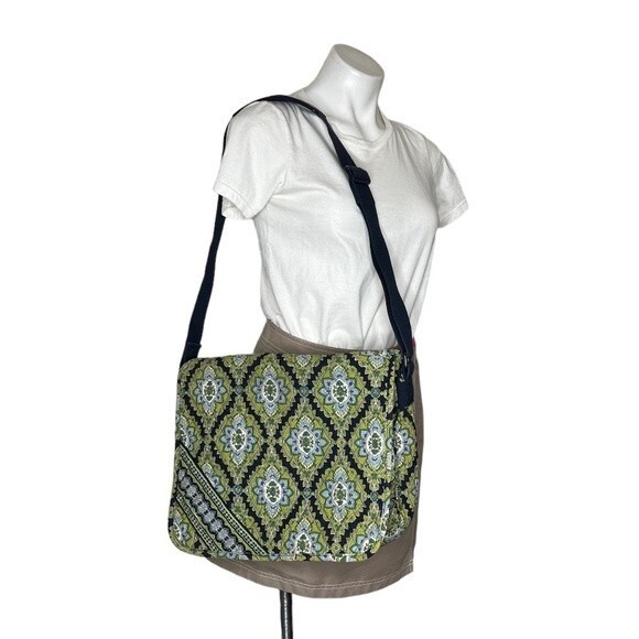 VERA BRADLEY Messenger Bag Cambridge Pattern Black Green White Adjustable Strap - Picture 1 of 11